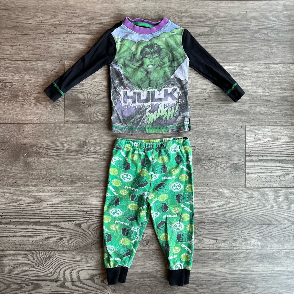 Marvel Avengers Hulk Smash Pajamas 2 Piece Long Sleeve Pants 3T